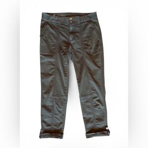 White House Black Market Gray Capris